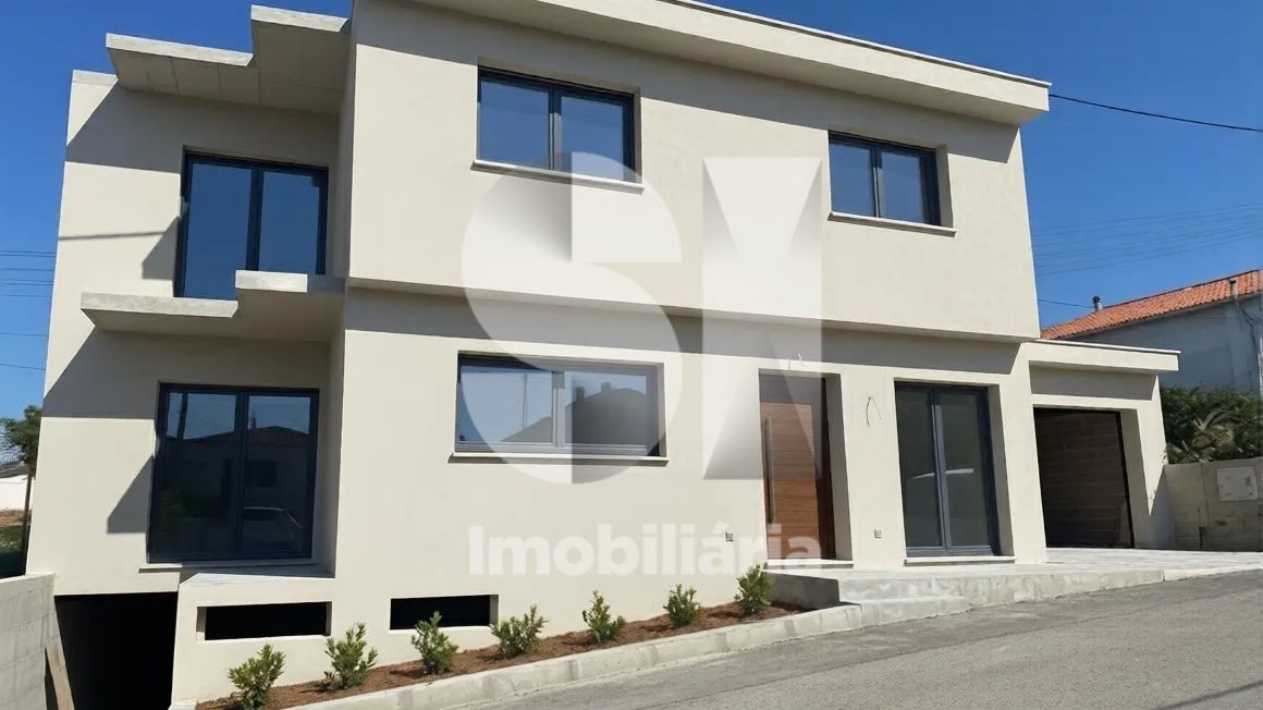 Moradia T3 - Em Construção
