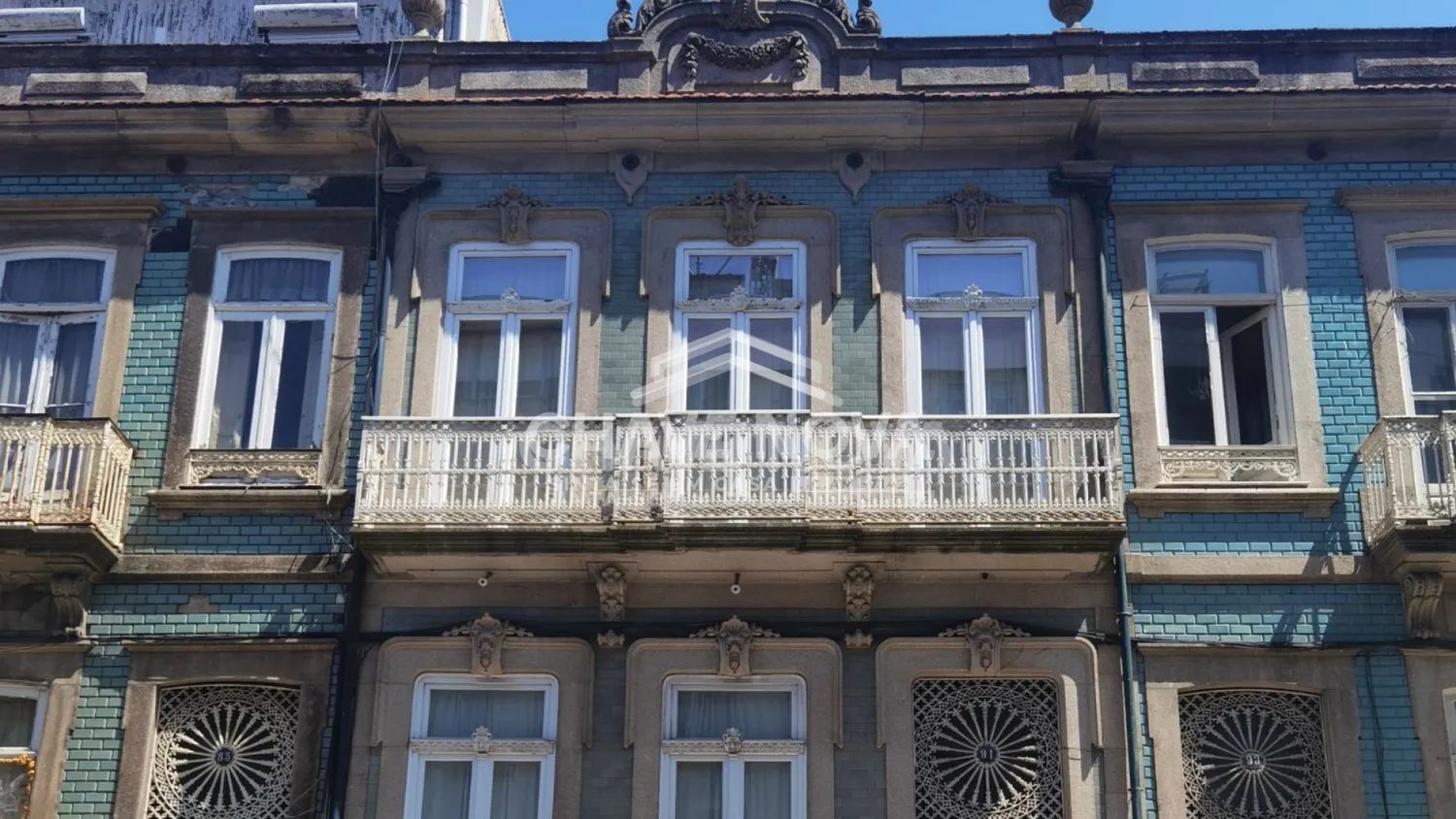 T1 com jardim, para venda no centro do Porto - 3