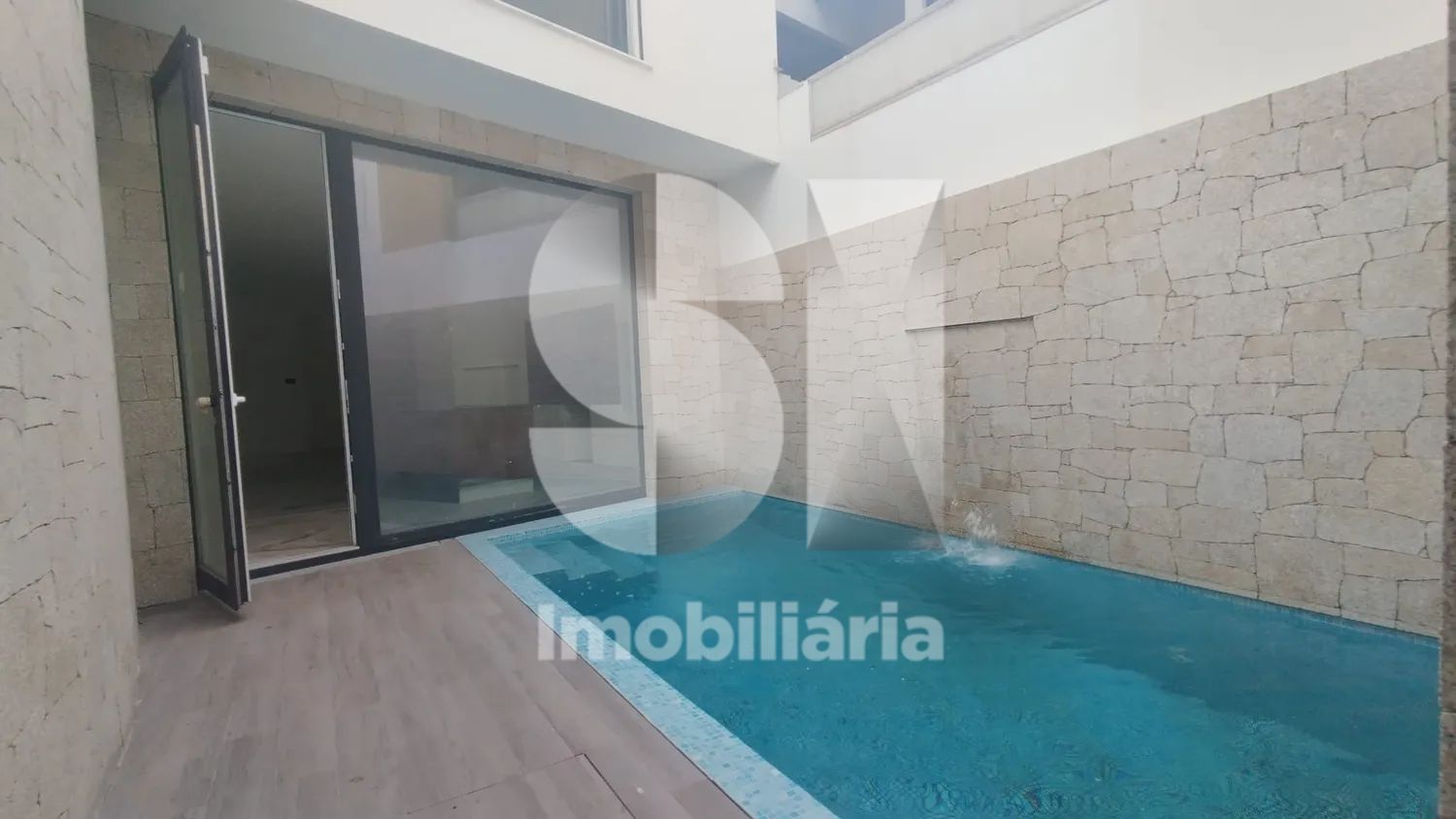 Moradia T3 de Luxo no Coração da Póvoa de Varzim - 2