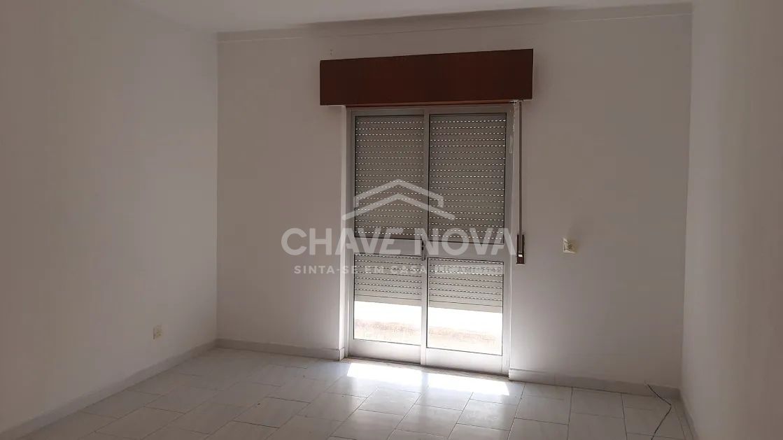 Apartamento T2 - Olhão - 2