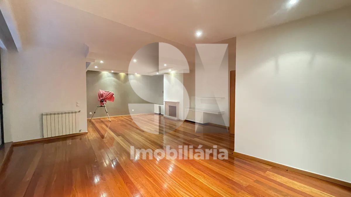 Apartamento T3 - 2