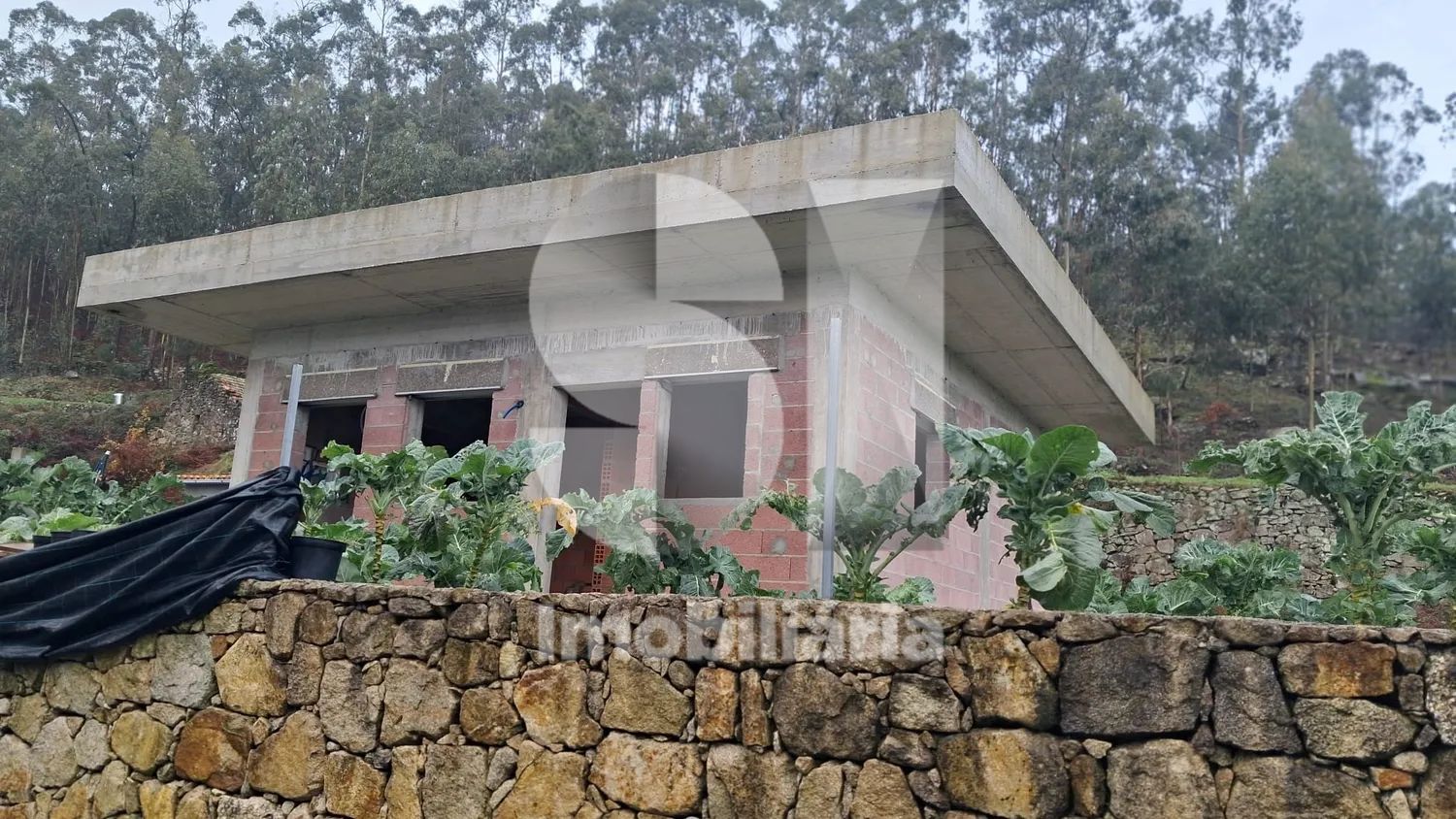 T1, em Construção, Escariz - 3