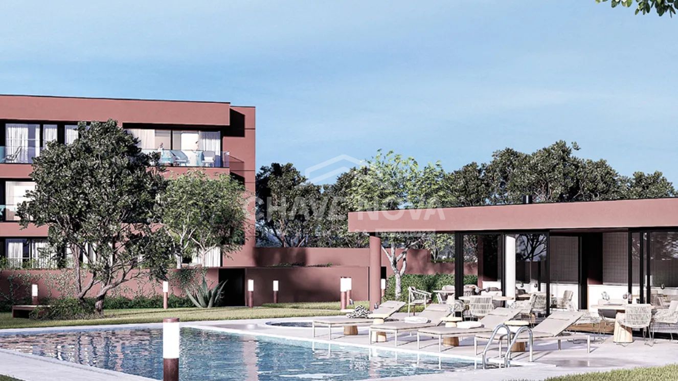 Apartamento T2 Piso 1 Norte/Sul em Espinho, Condomínio fechado com Piscina!