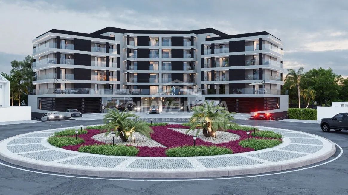 Apartamento T2, Novo, em Pedrouços