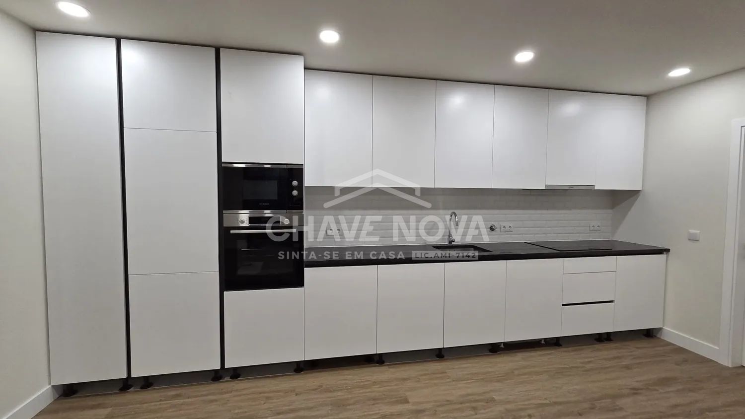 Moradia T4, nova, em Aradas, Aveiro - 2
