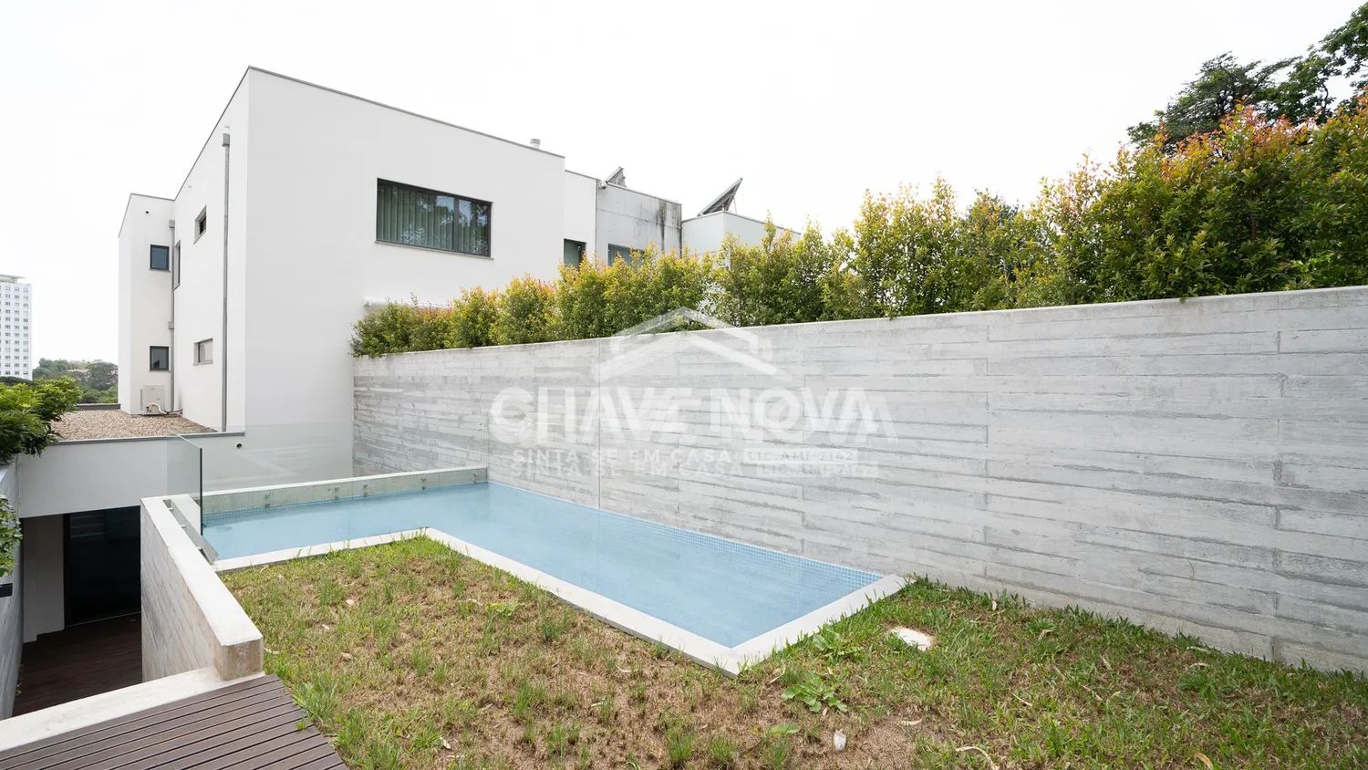 Arrendamento Moradia V4 Duplex, com piscina no Bairro da Vilarinha, Porto - 3