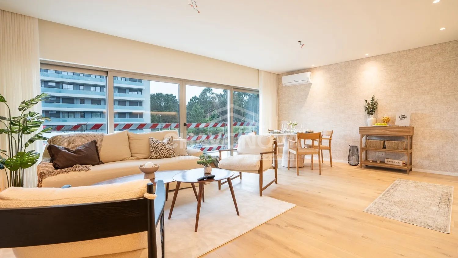 Apartamento T3 mobilado com varanda e lugar de estacionamento em Canidelo, Vila Nova de Gaia - 3