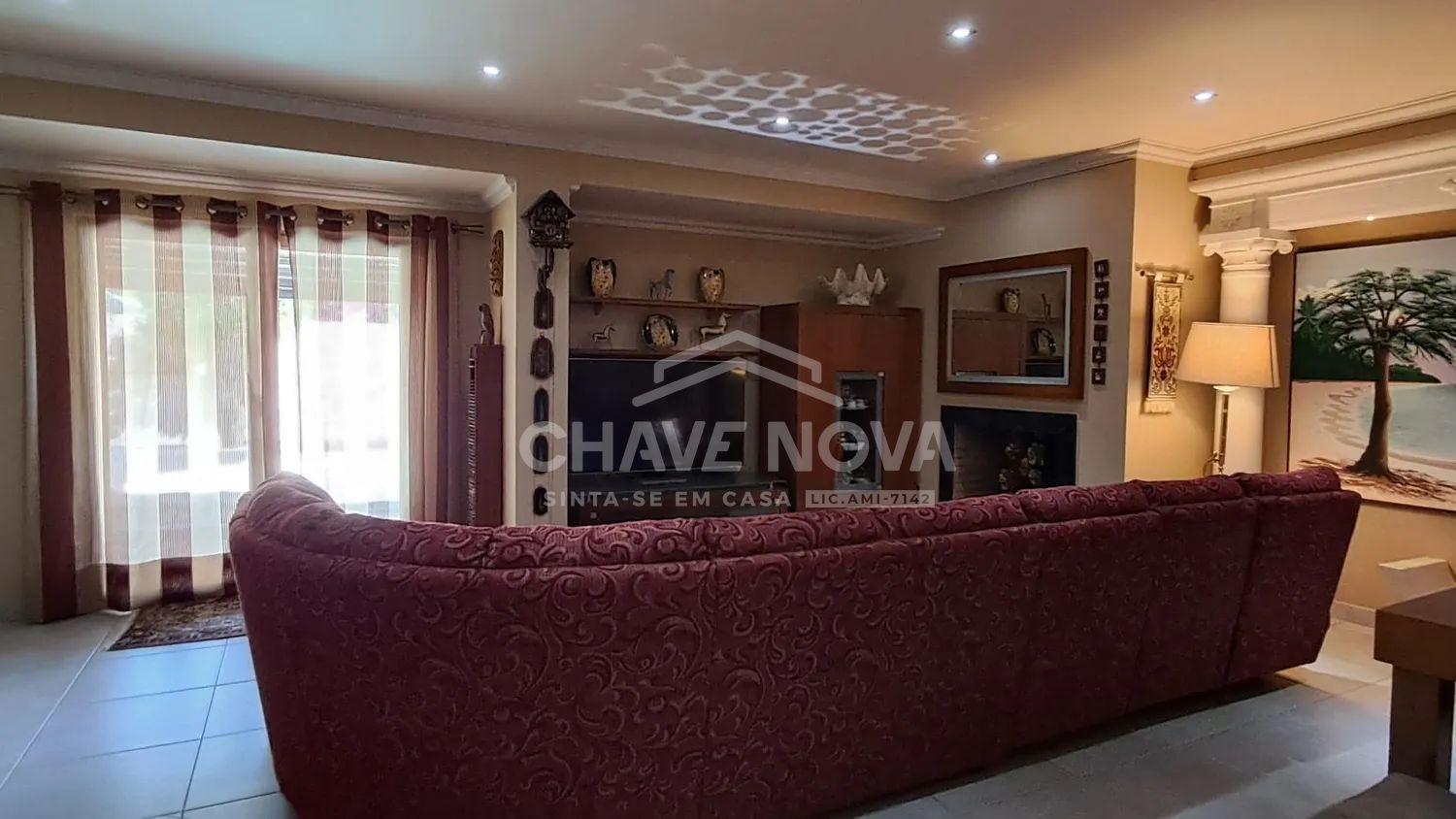 Moradia T6 com Terreno de 2.000 m² em Almancil – Excelente Potencial | €950.000 - 2