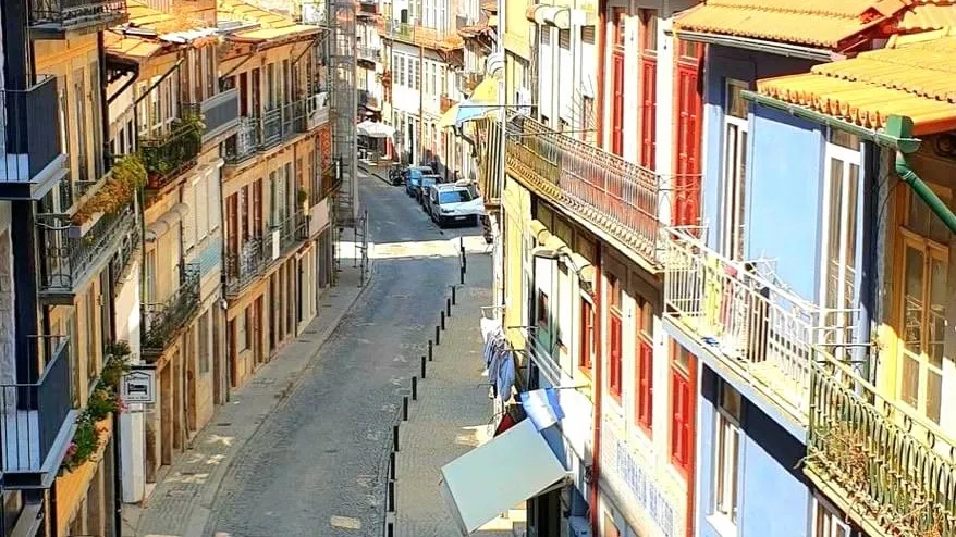 Prédio com Licença AL na zona histórica de Gaia