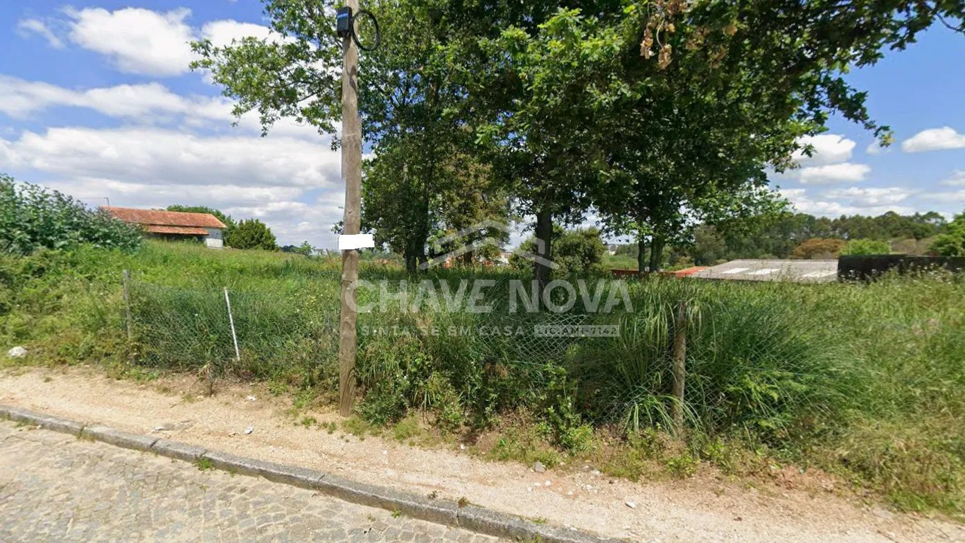Terreno para construçāo urbana em Gulpilhares - V.N. Gaia - 2