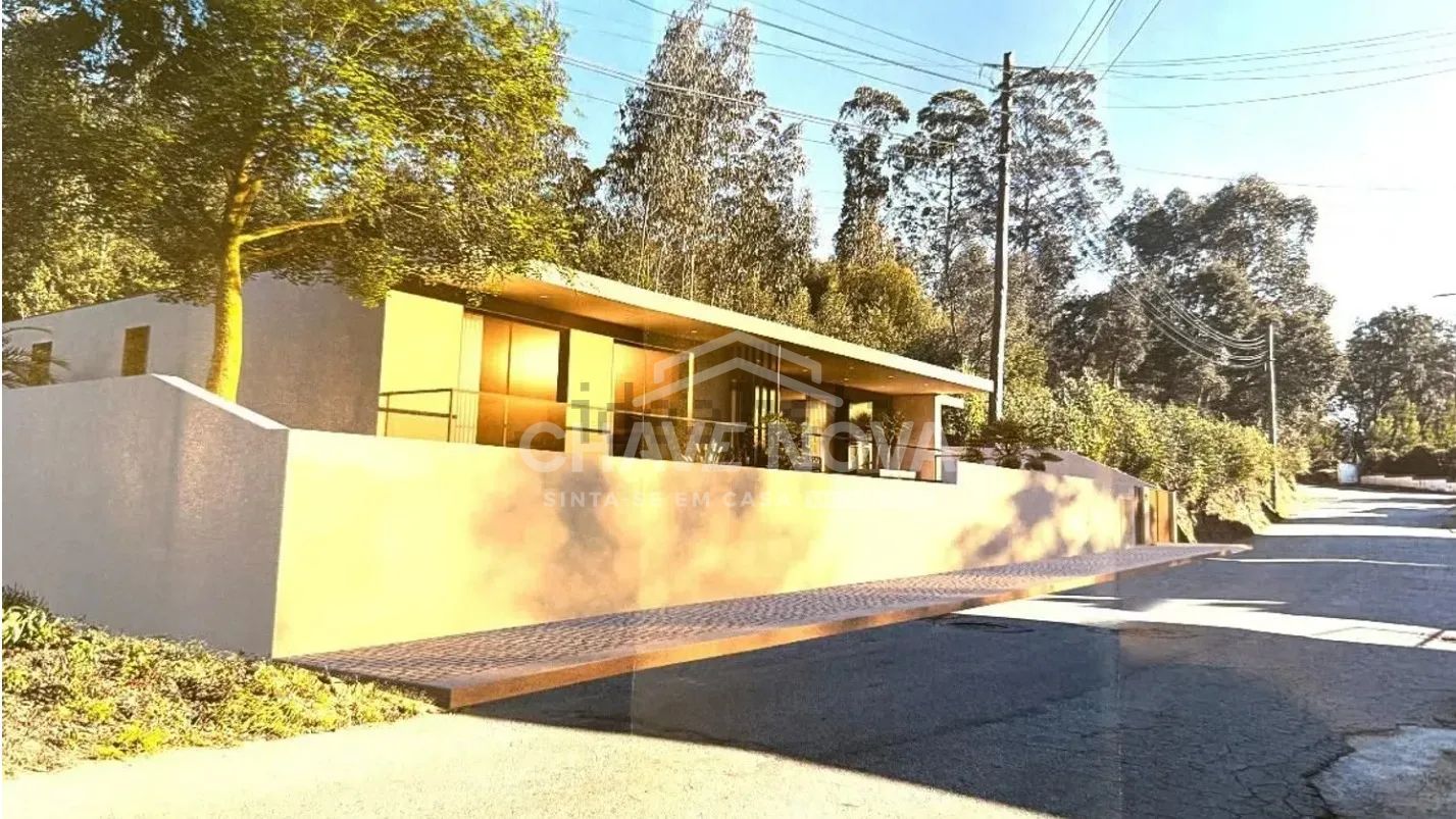 Terreno urbano com 601m² localizado em Perosinho - 3