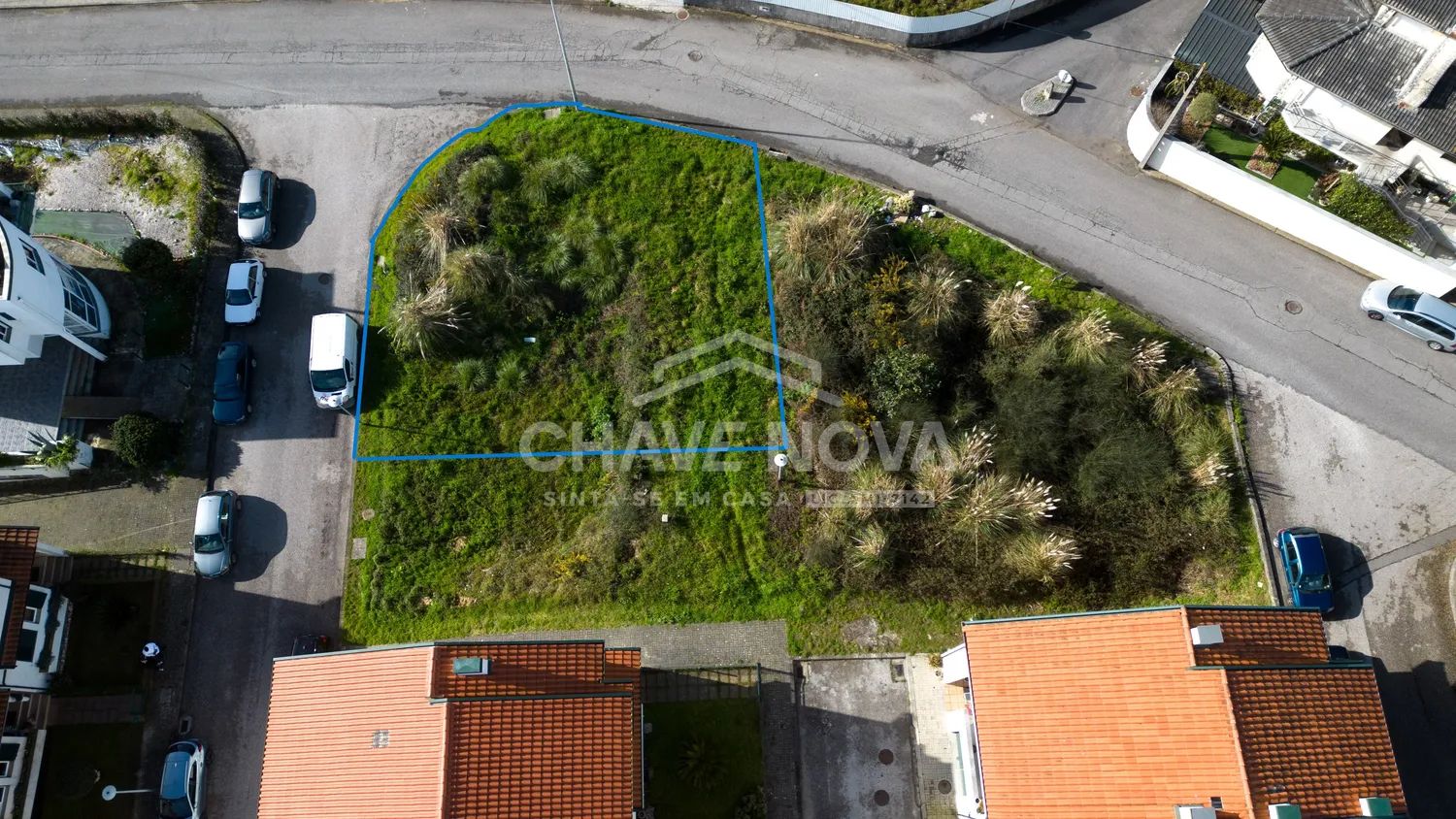 Lote de Gaveto para Construção de Moradia - 2