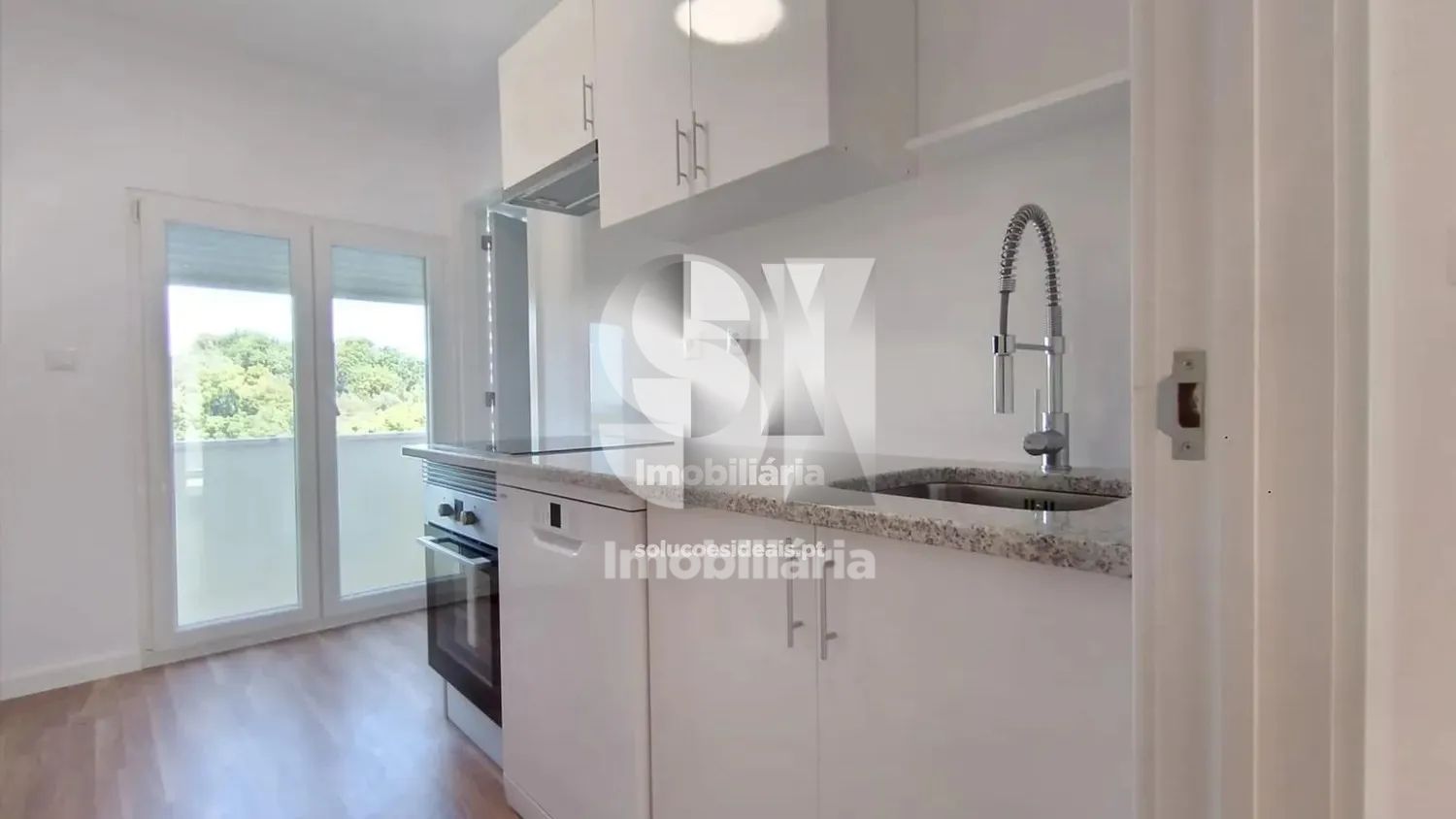 Apartamento T2 renovado - 2