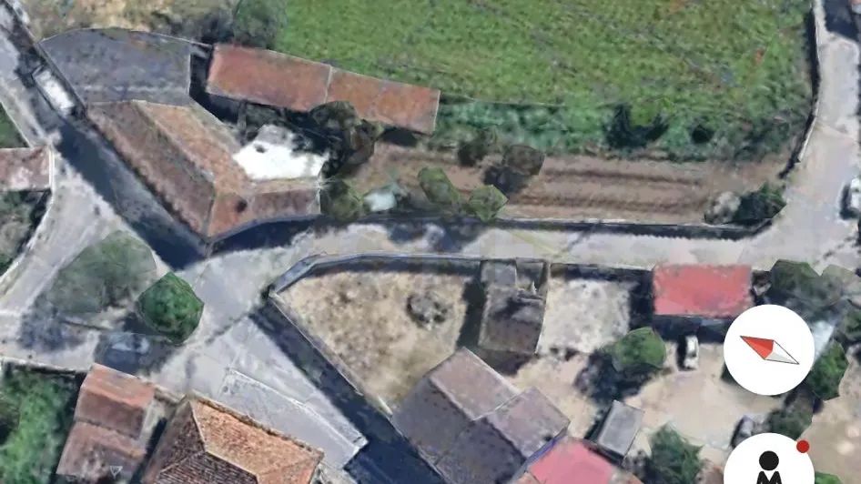 Casa com terreno 