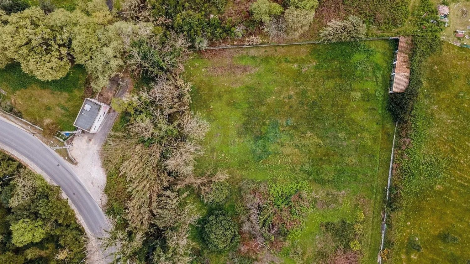 Exclusive property in Sesimbra with 7,500m² | House of 529m², Privacy and Nature - 3