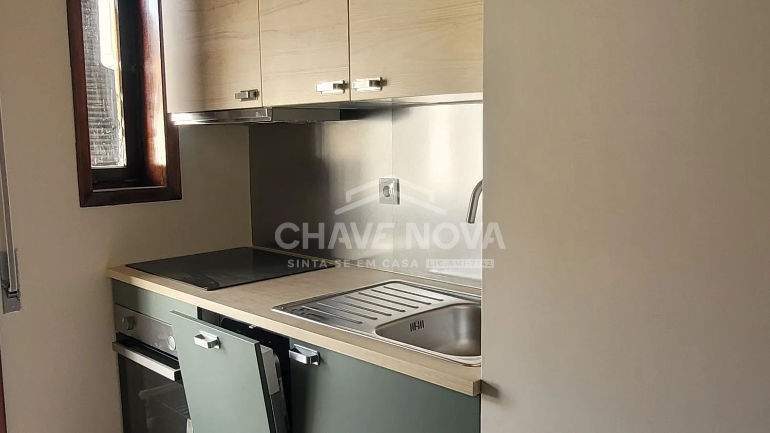 Arrendamento - T2 Renovado - Excelente localização - 3