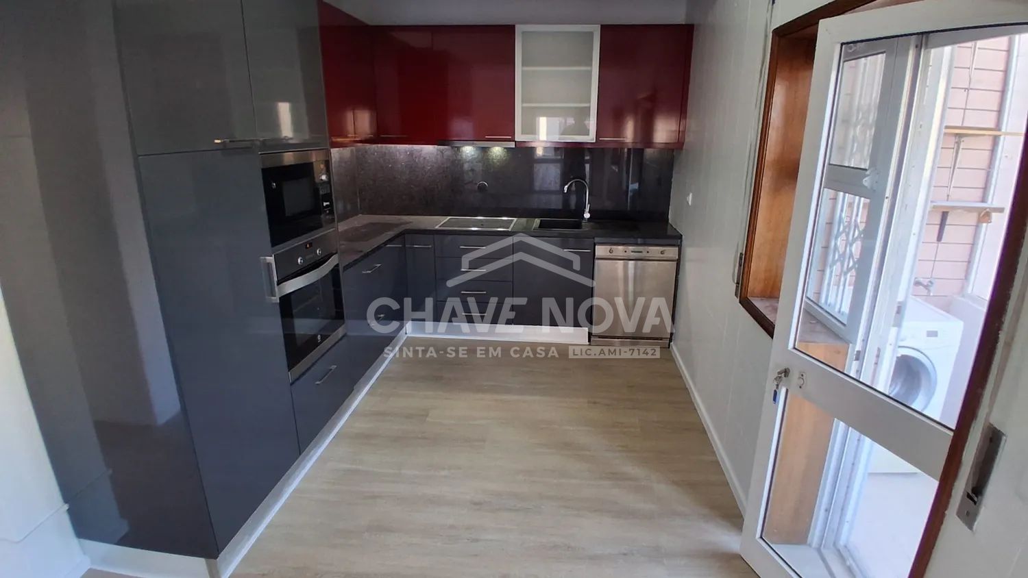 Apartamento T2 em Rio Tinto - 2