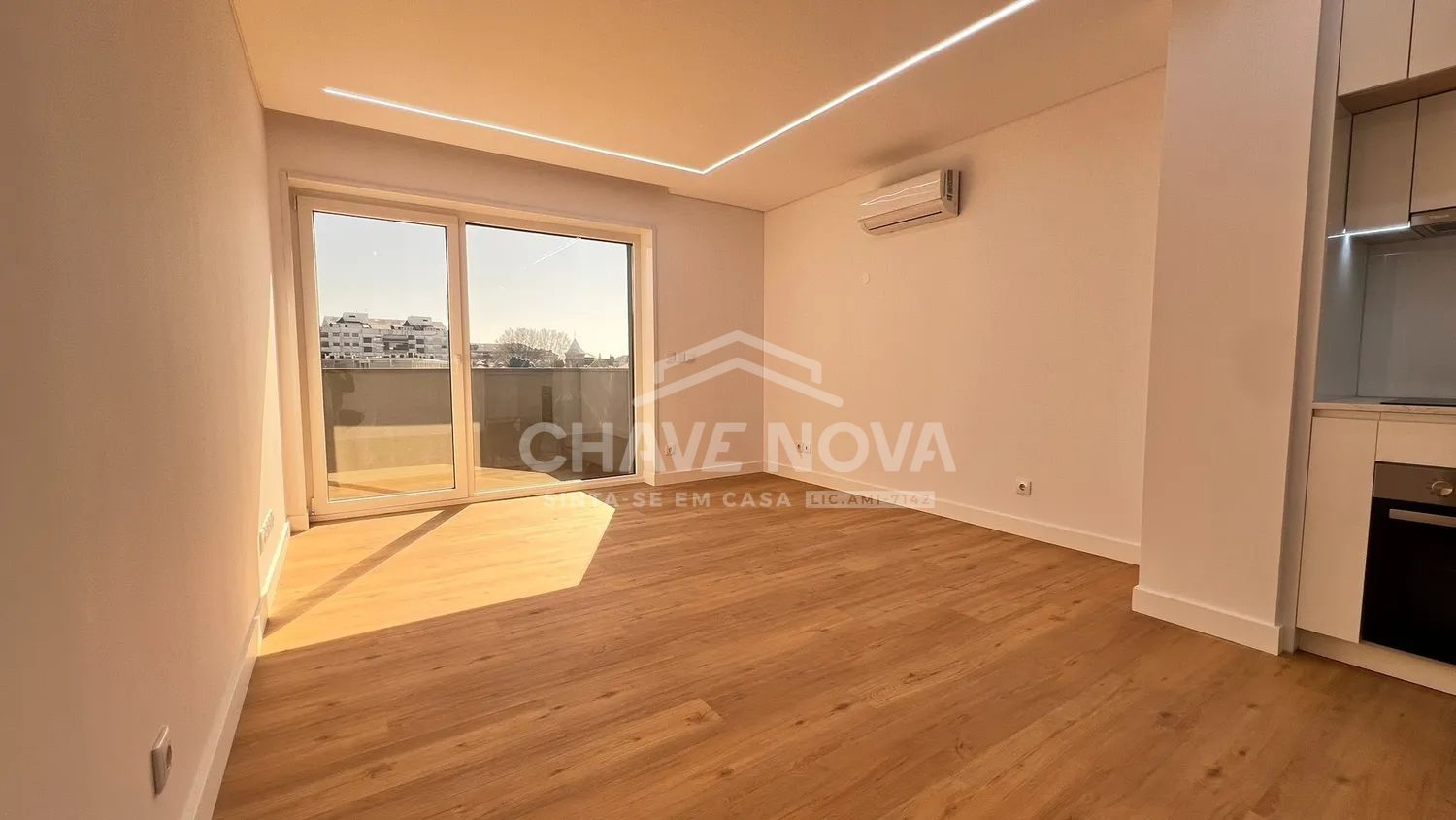 Apartamento T2 Novo com Varanda - Studios City On
