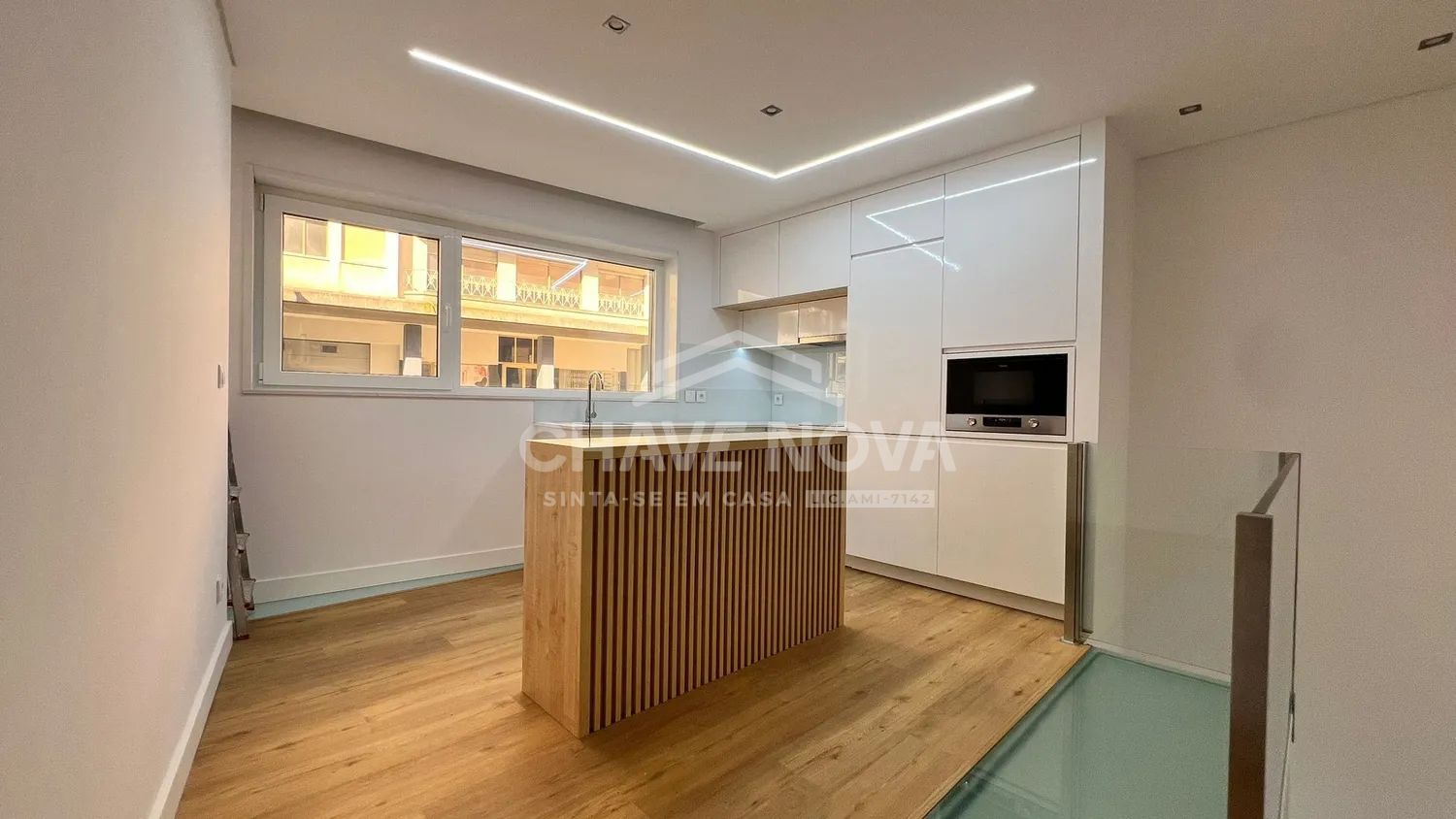Apartamento T0 Novo Duplex - Studios City On
