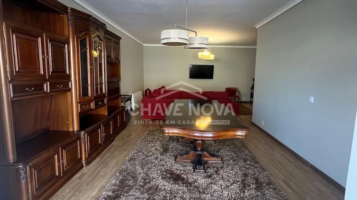 Arrendamento de Apartamento T4 c/ terraço a 50m do El Corte Inglês - Vila Nova de Gaia - 2
