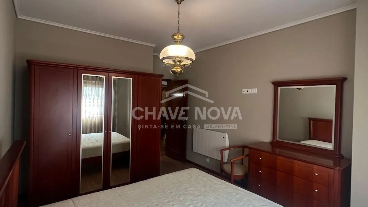 Arrendamento de Apartamento T4 c/ terraço a 50m do El Corte Inglês - Vila Nova de Gaia - 3