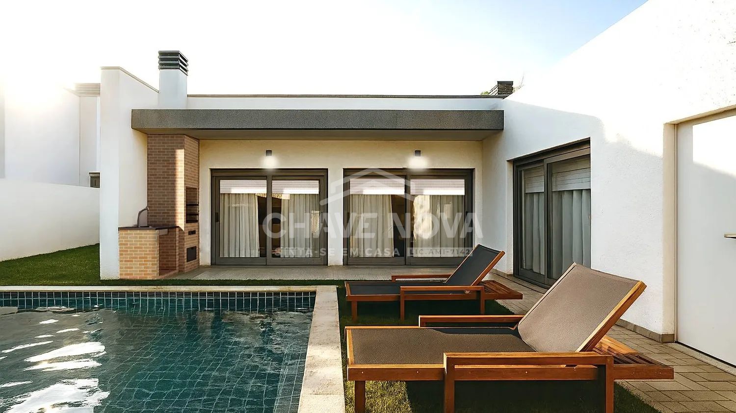 Moradia T4 com Piscina e acabamentos de Luxo / Qualidade e Conforto em Fernão Ferro  - 2