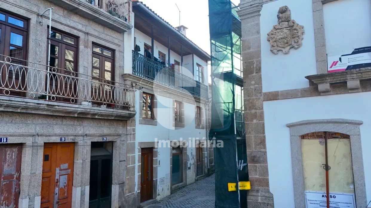 Moradia Recuperada Centro de Murça