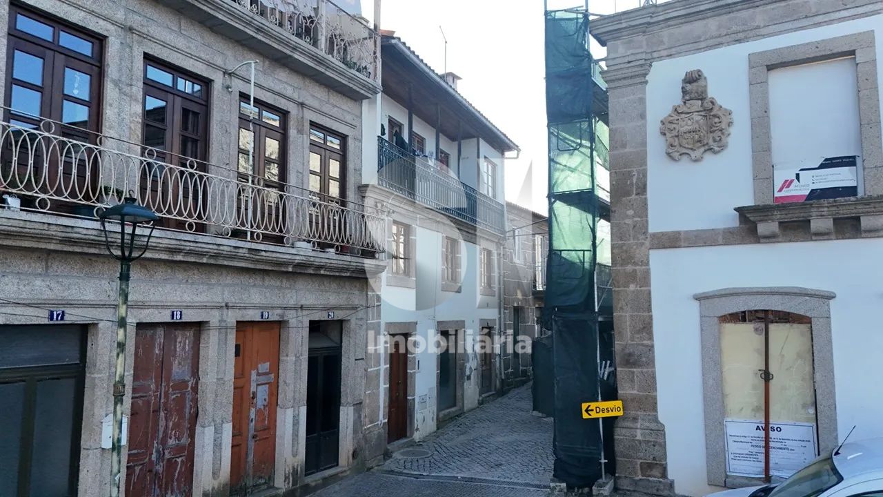 Moradia Recuperada Centro de Murça - 2