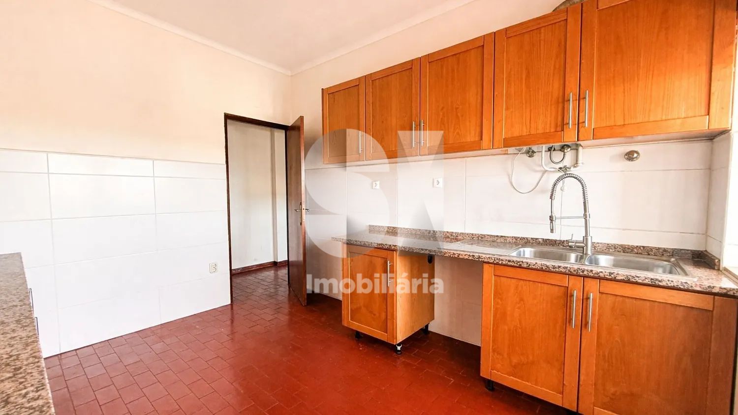 Appartement 3 chambres au centre de Viseu  - 2