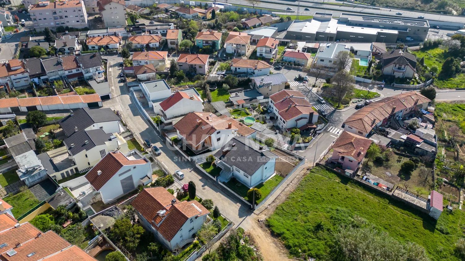 Moradia T3 Mafamude Boa exposição Solar  Lote para piscina  - 3