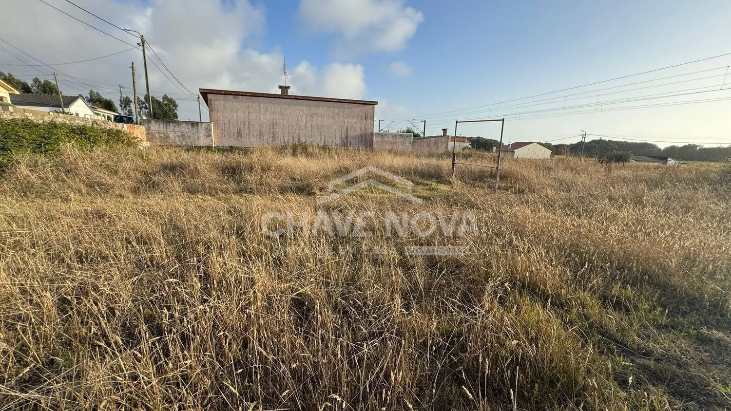 Terreno plano com 550m² em Espinho. - 3