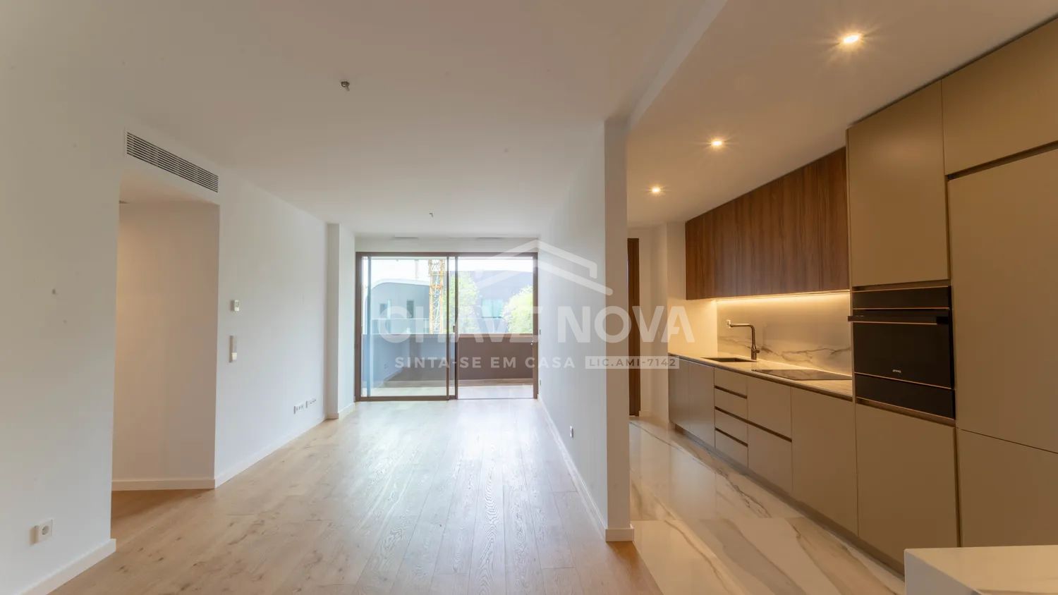 Apartamento de Luxo T2 Nobilis I com Piscina - 2