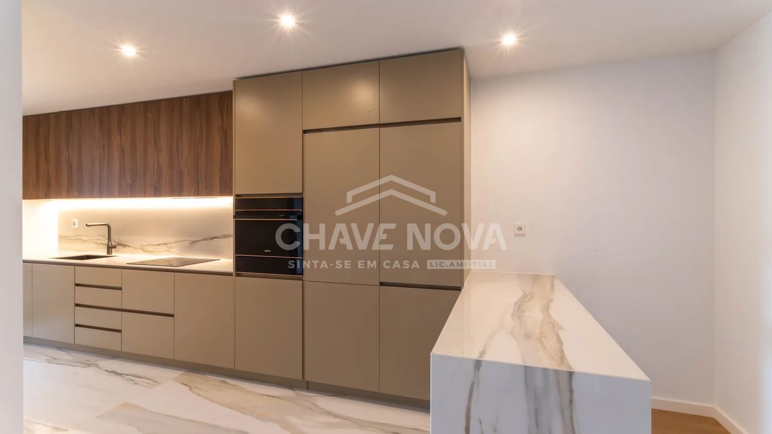 Apartamento de Luxo T2 Nobilis I com Piscina - 3