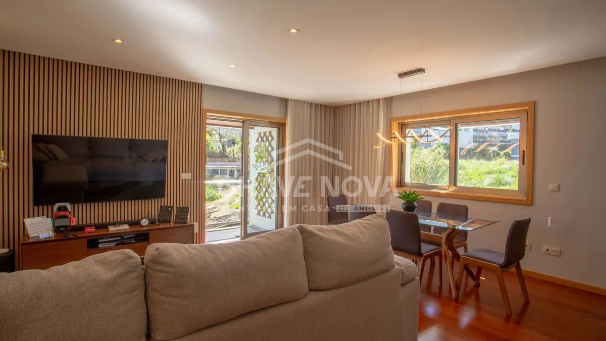 Excelente Apartamento T3 c/ Terraço- Oliveira do Douro, Vila Nova de Gaia
