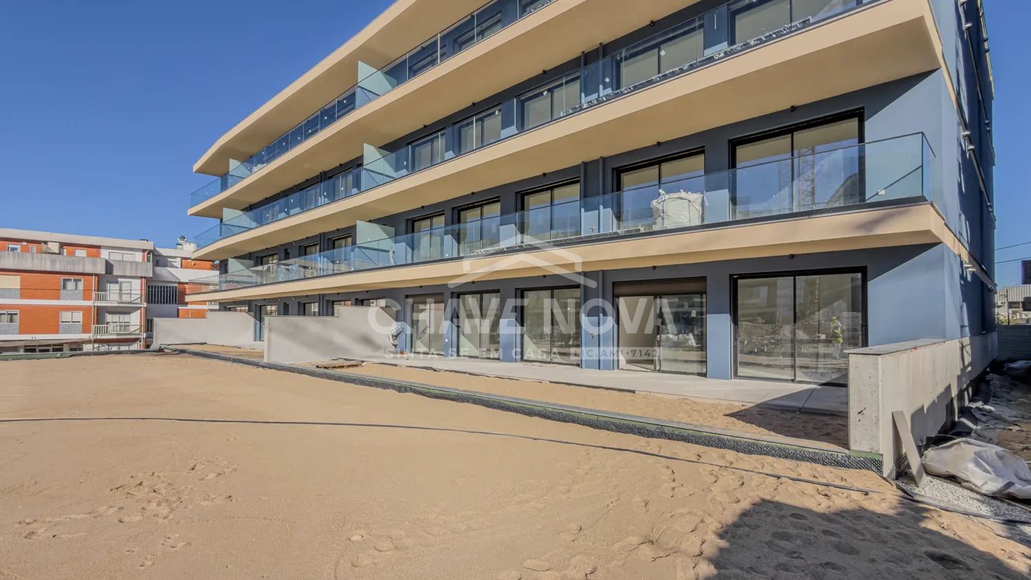 Apartamento T3 Novo c/ Lugar de Garagem Duplo na Madalena