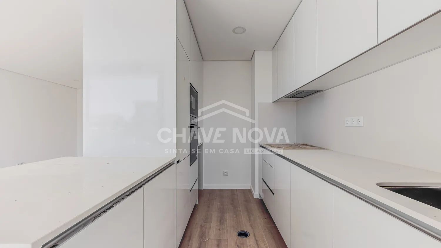 Apartamento T3 Novo c/ Lugar de Garagem Duplo na Madalena - 3