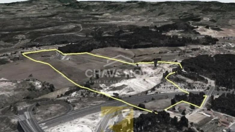 Lote de Terreno em Torres Vedras