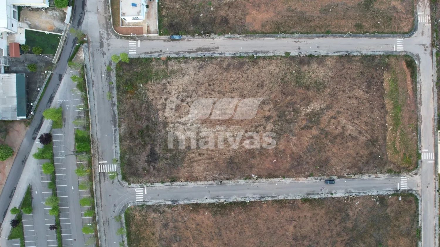 Oportunidade única para construir a sua casa de sonho! - 2
