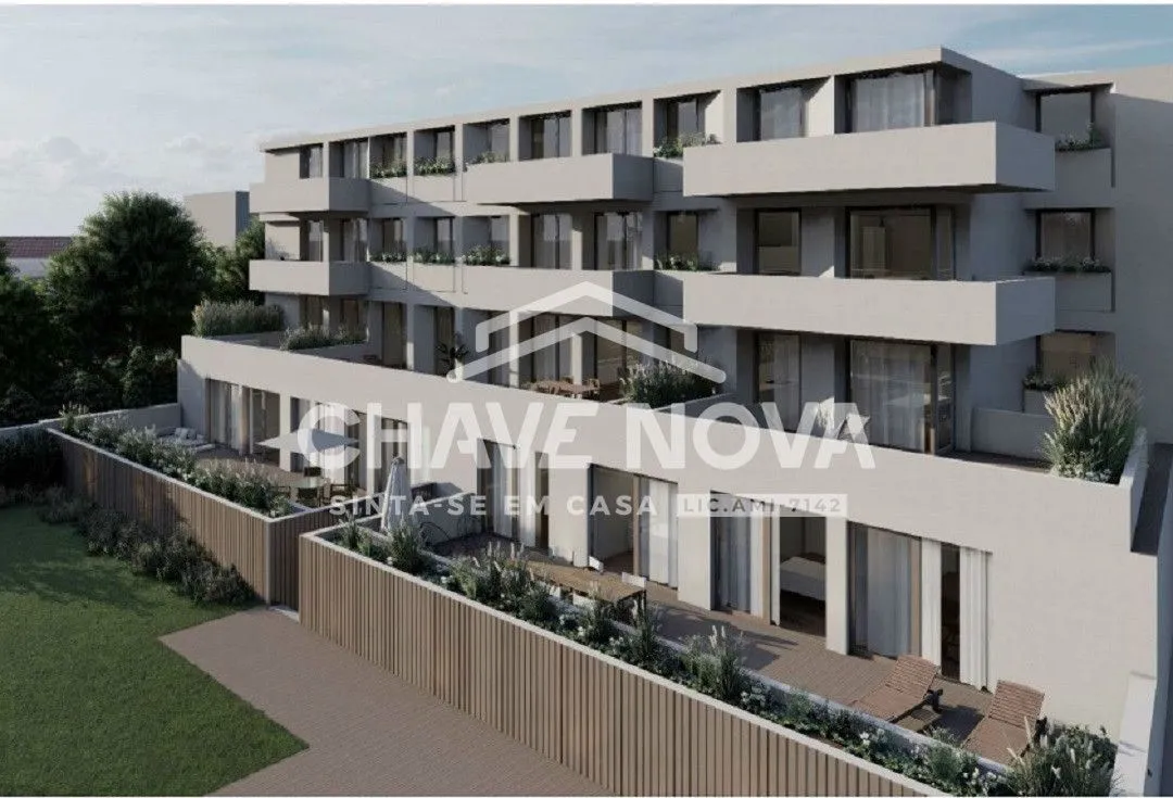 SILVA PORTO FLATS
