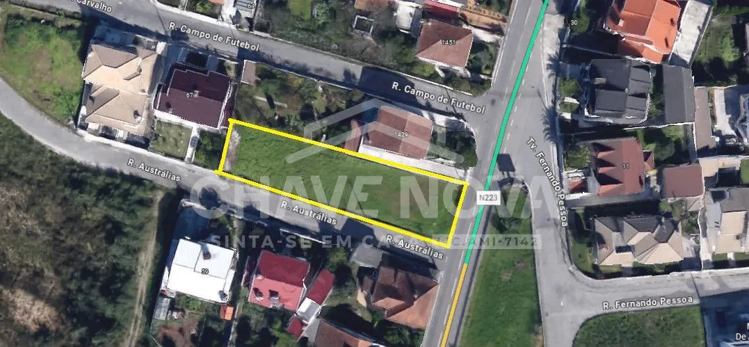 Terreno urbano em Santa Maria da Feira, lugar da corga, Lobão para moradia isolada ou 2 geminadas