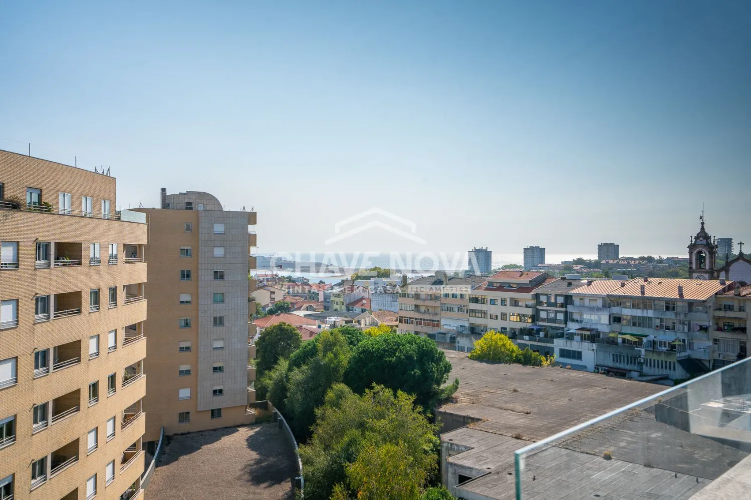 Apartamento T3 com vista para a foz do Douro 