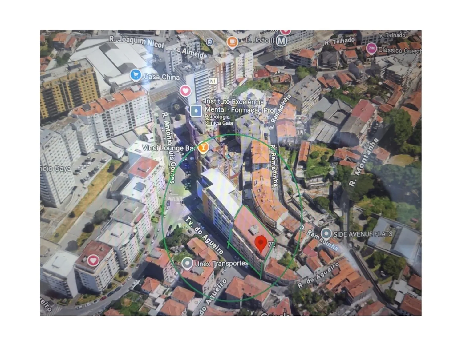 Loja proxima  Estação Metro D João II Vila Nova Gaia  - 2