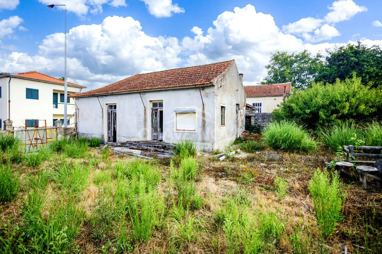 Terreno com 682m² na Madalena - 3