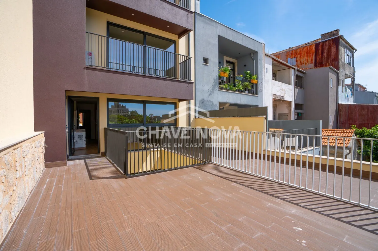 Apartamentos T2 – Edifício Novo no Centro do Porto - 2