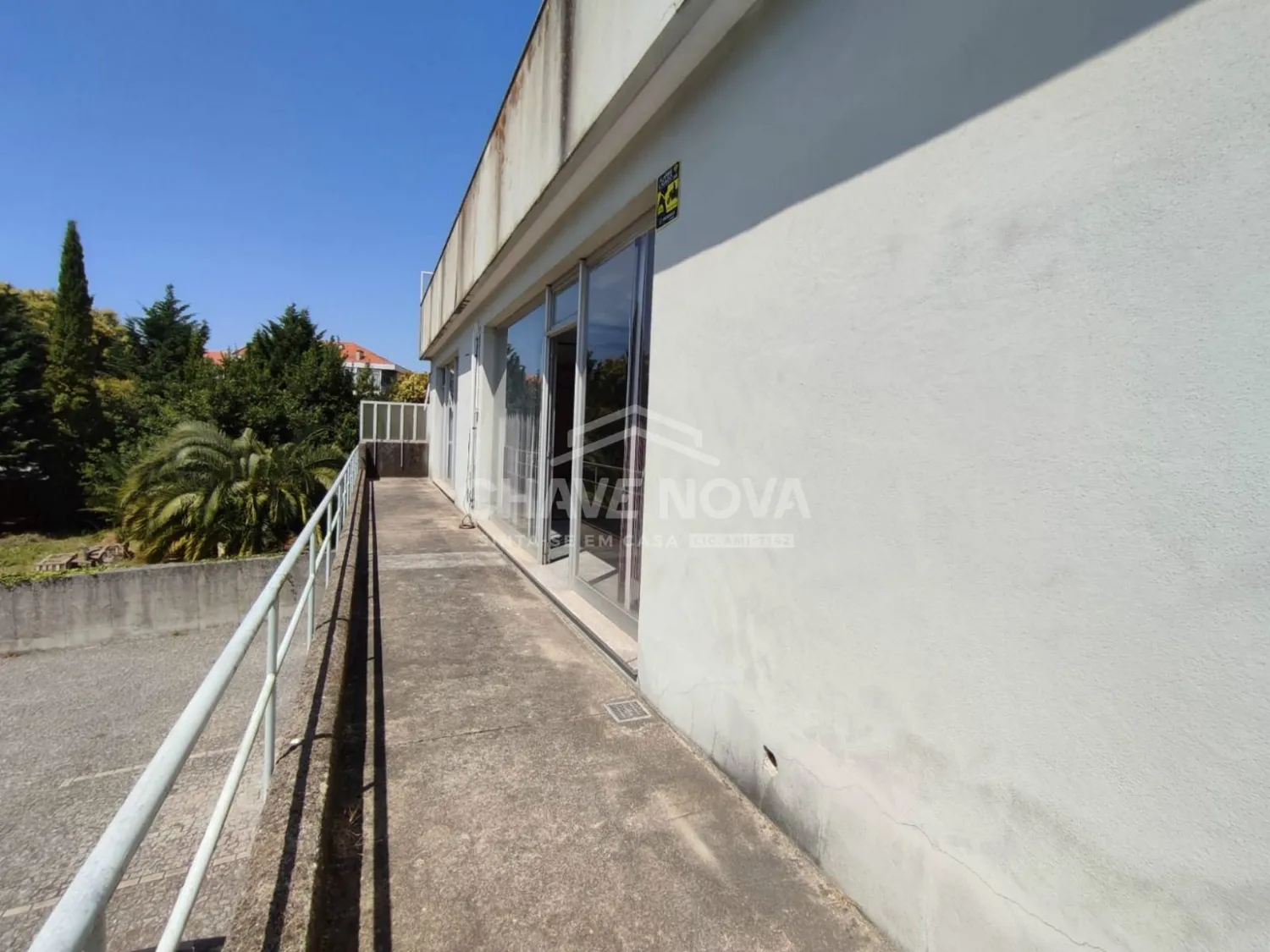 Loja ampla e luminosa a 500m da Rotunda da Boavista, Porto - 2