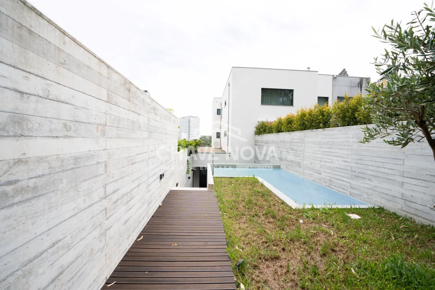Andar Moradia T4 Duplex, com piscina no Bairro da Vilarinha, Porto - 2