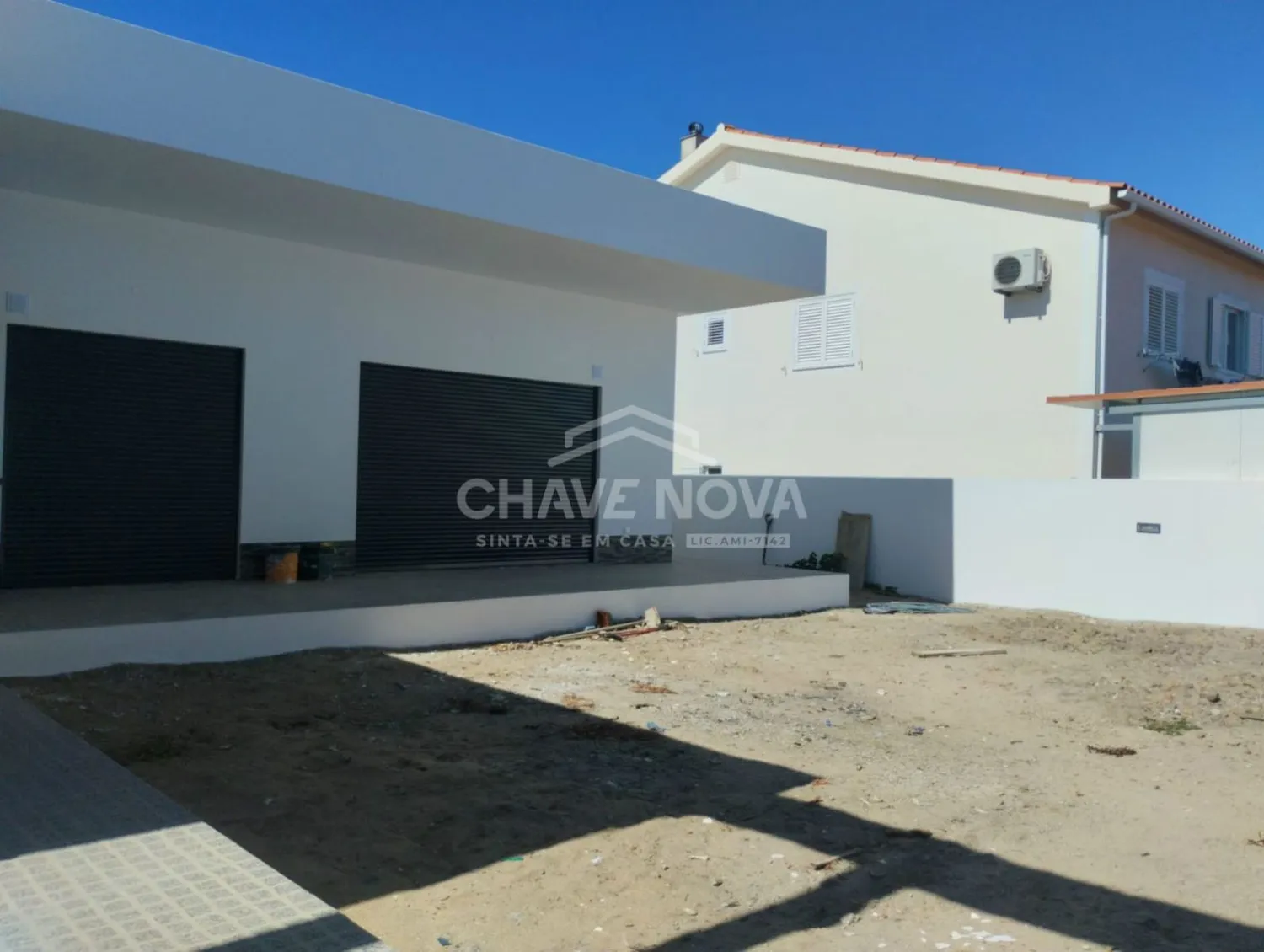 Excelente Moradia Térrea T3+1 com Acabamentos de Luxo em Fernão Ferro – Próximo do Mercado - 2