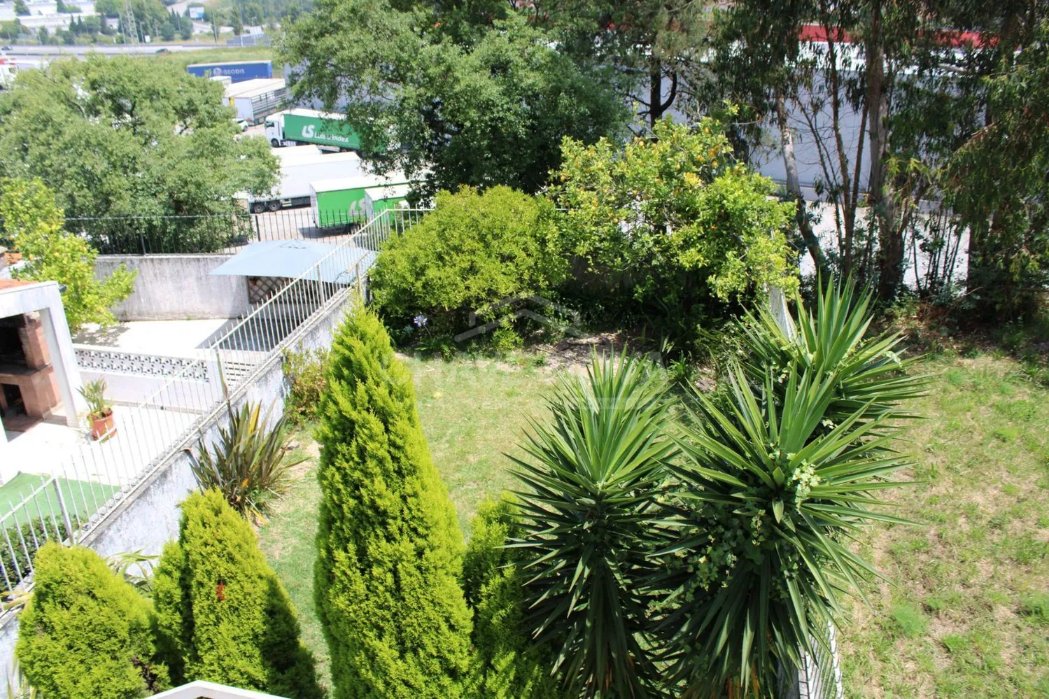 Moradia V4+Office, Pedroso, Jardim, Garagem, Próxima A29