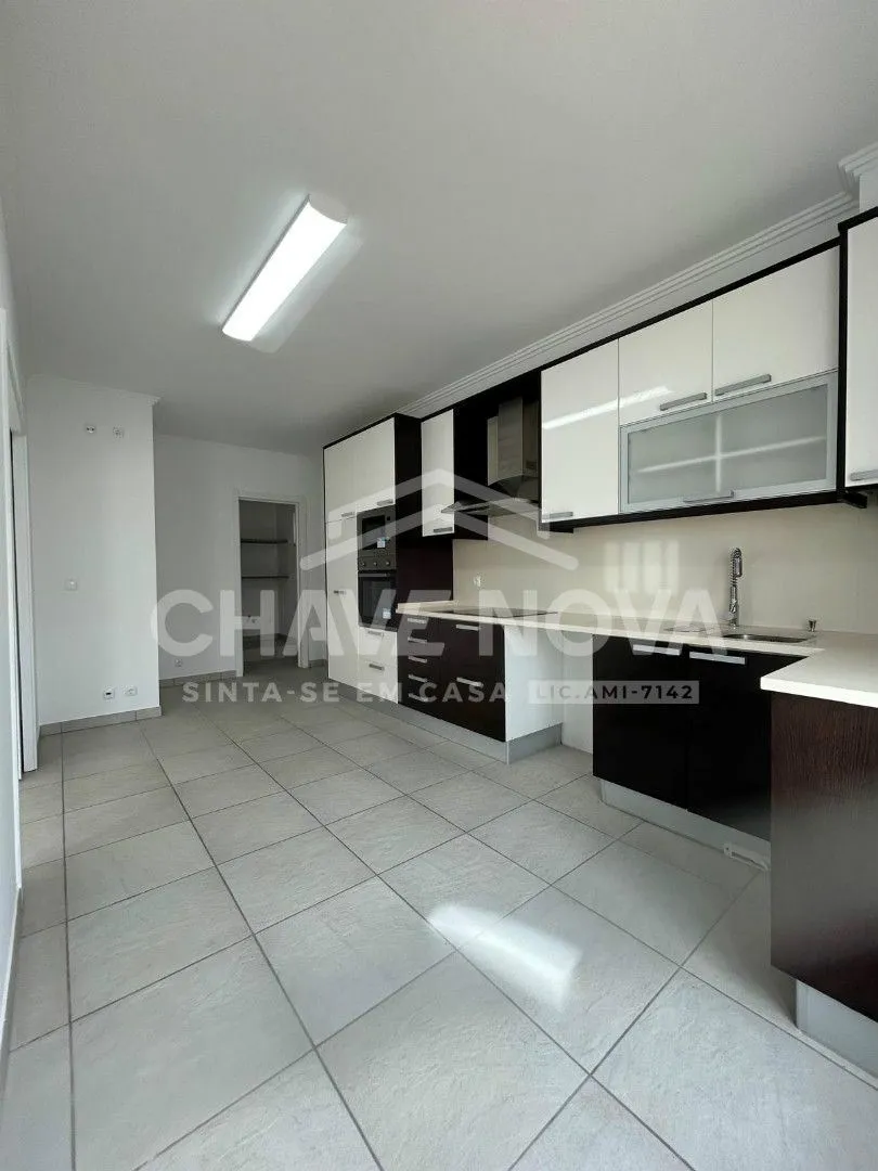 Moradia T3 + 1 com Vista Mar na Ericeira