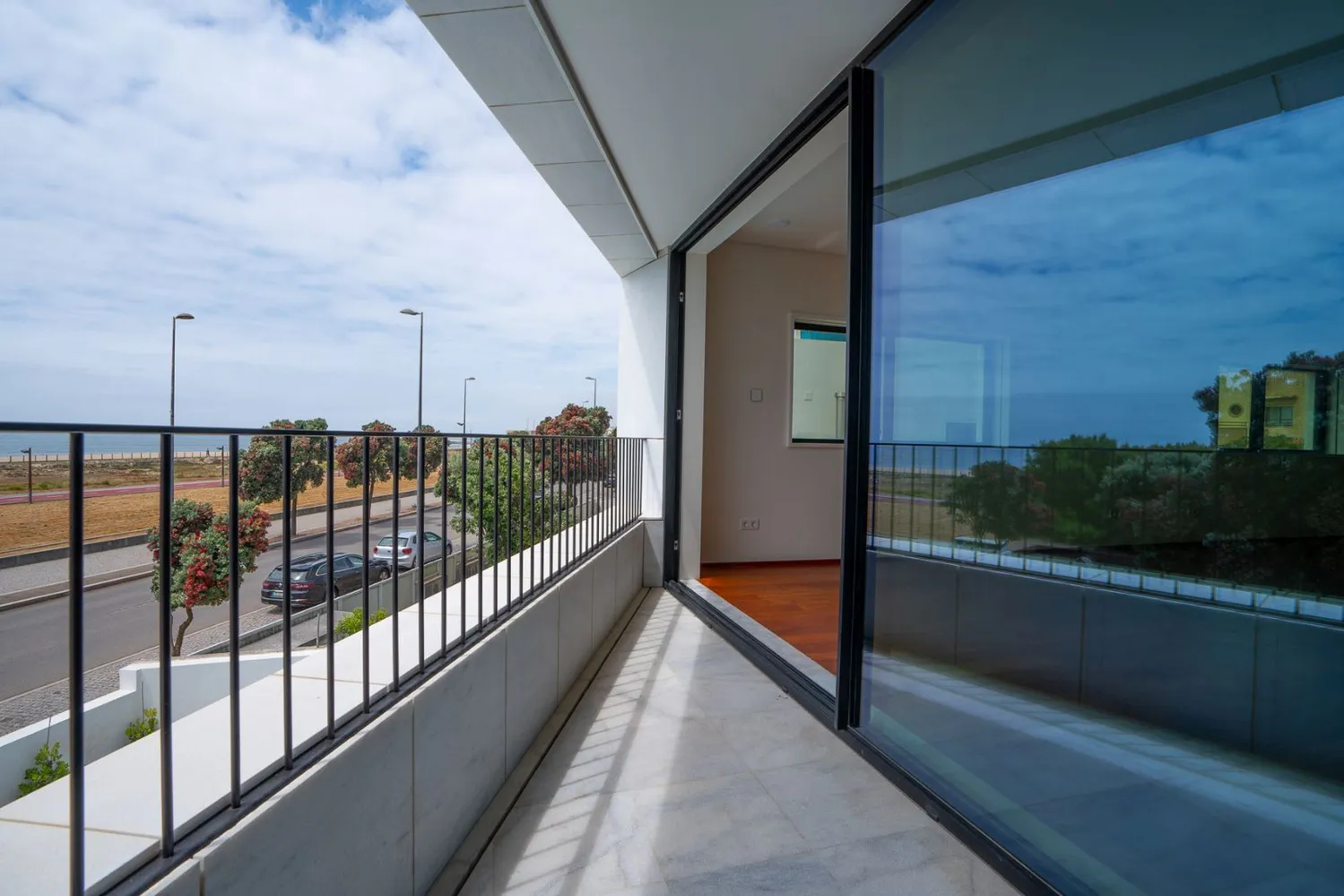 4-bedroom apartment with balcony in Canidelo - 3